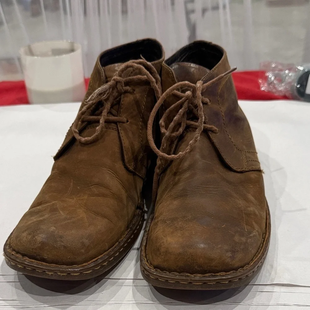 Born classic chukka